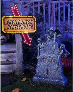 LED Here Lies Beetlejuice Tombstone -Spook & Style Shop 01483189 c