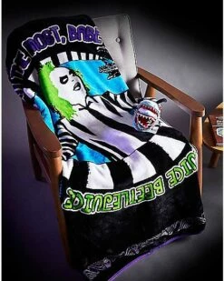 Reversible Beetlejuice Fleece Blanket -Spook & Style Shop 01488022 e